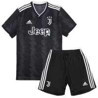 Juventus Fotballklær Bortedraktsett Barn 2022-23 Kortermet (+ korte bukser)